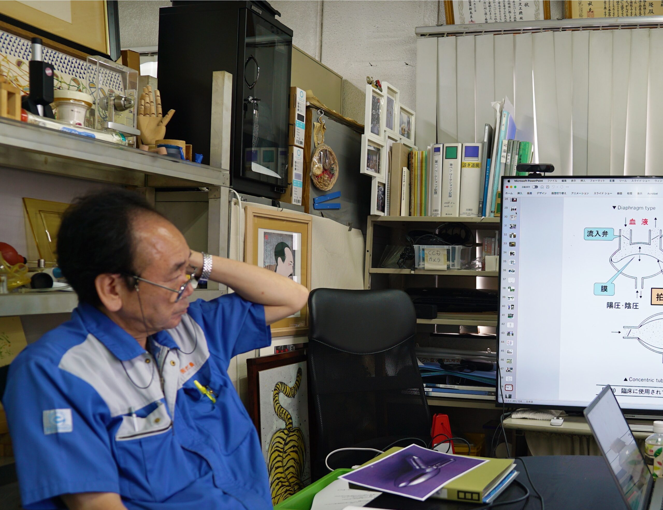 オイルシール 挿入治具 作業の様子